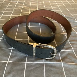 Torrid Faux Leather Reversible Black/Brown Belt